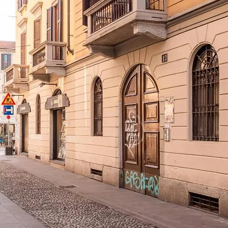 Romantic Flat On Navigli River By Easylife Milan Exterior photo