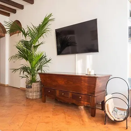Romantic Flat On Navigli River By Easylife Milan Exterior photo